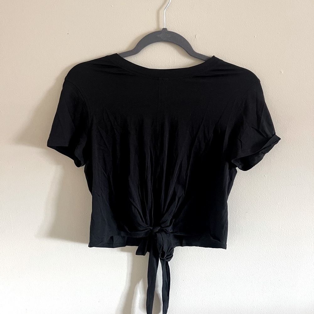 Lululemon Black Tie Top